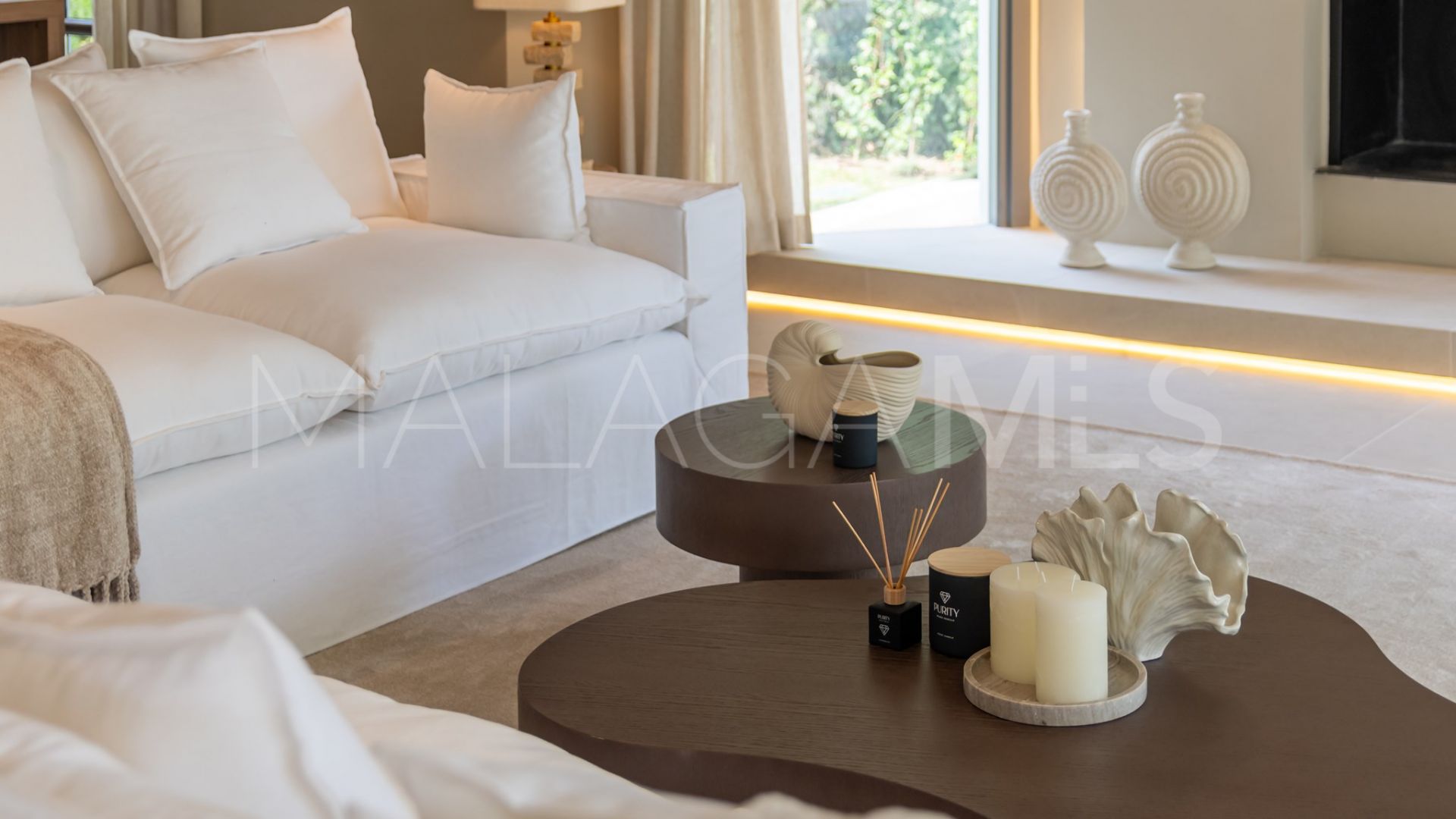 Villa for sale in Atalaya Golf