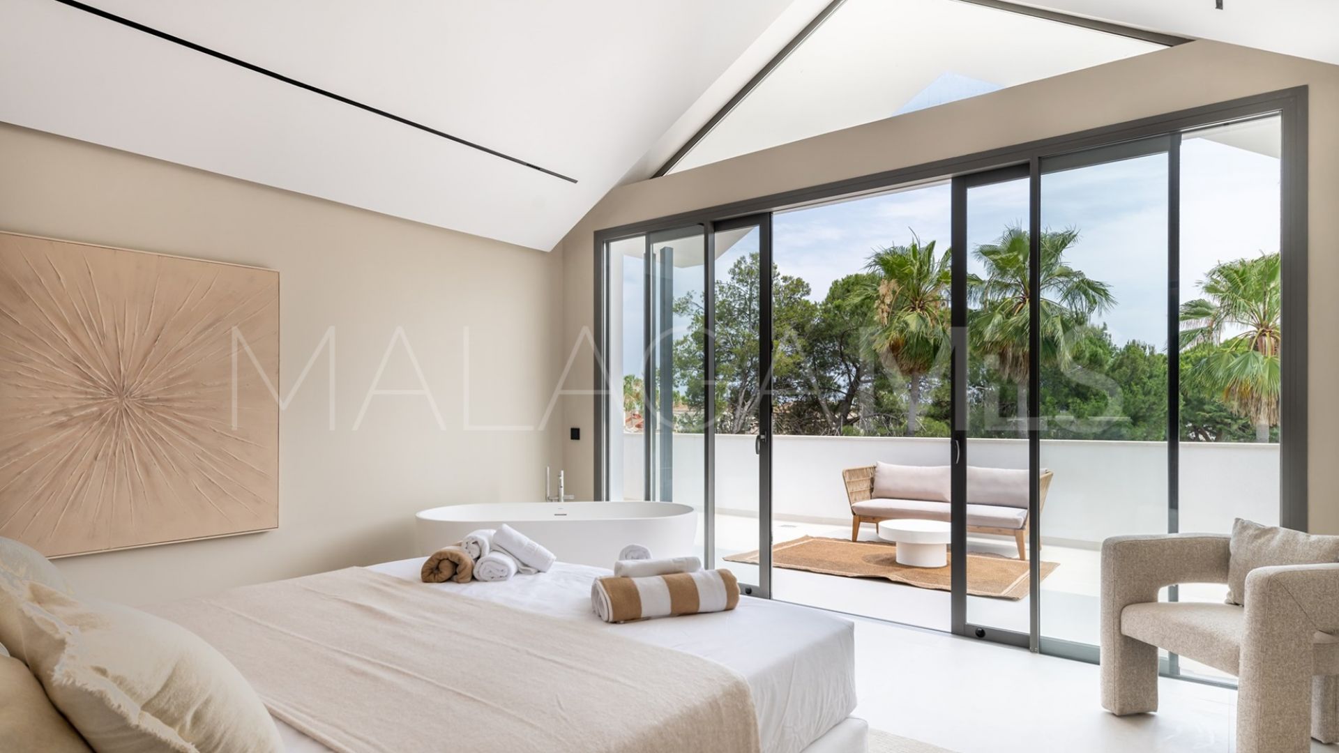 Villa for sale in Atalaya Golf