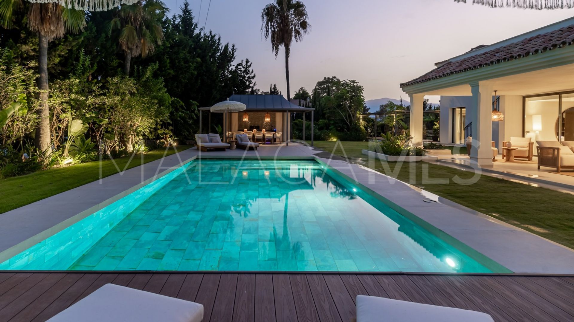 Villa for sale in Atalaya Golf