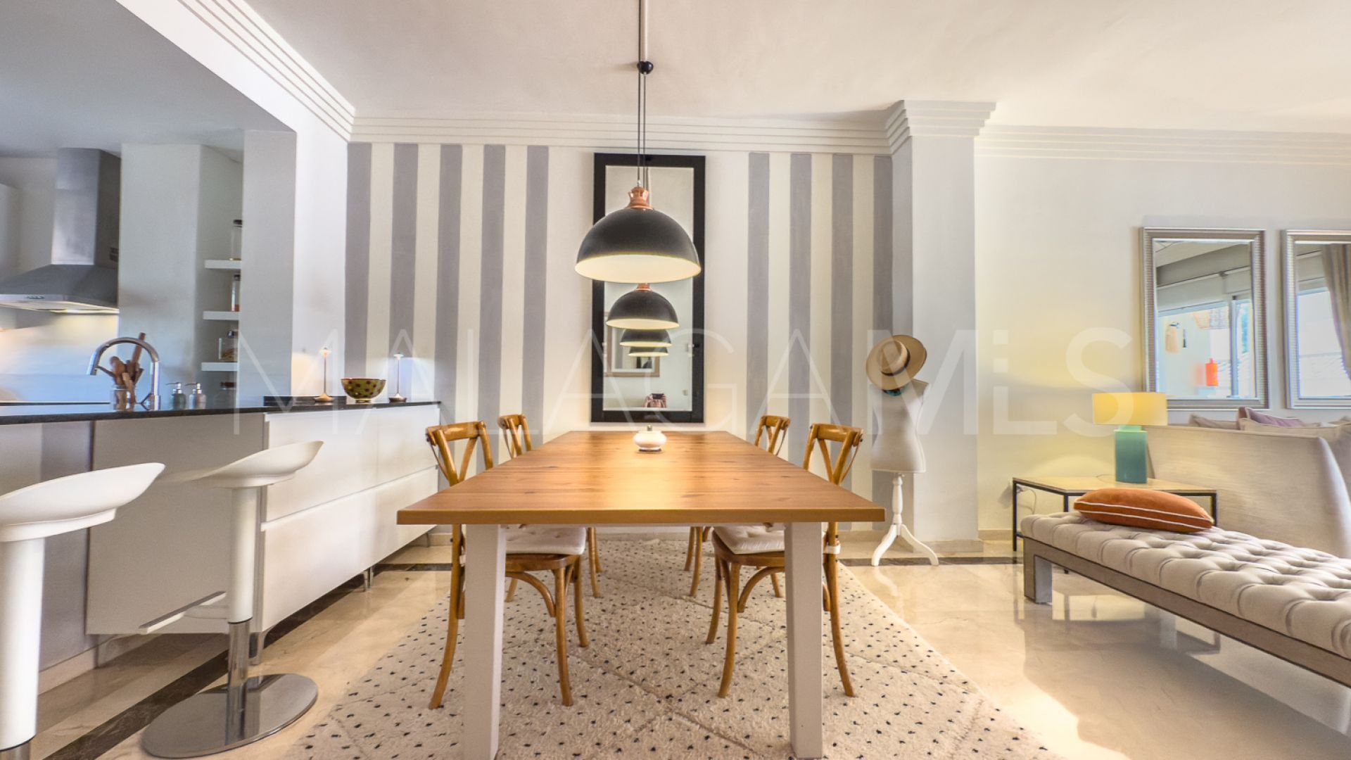 Wohnung for sale in River Garden