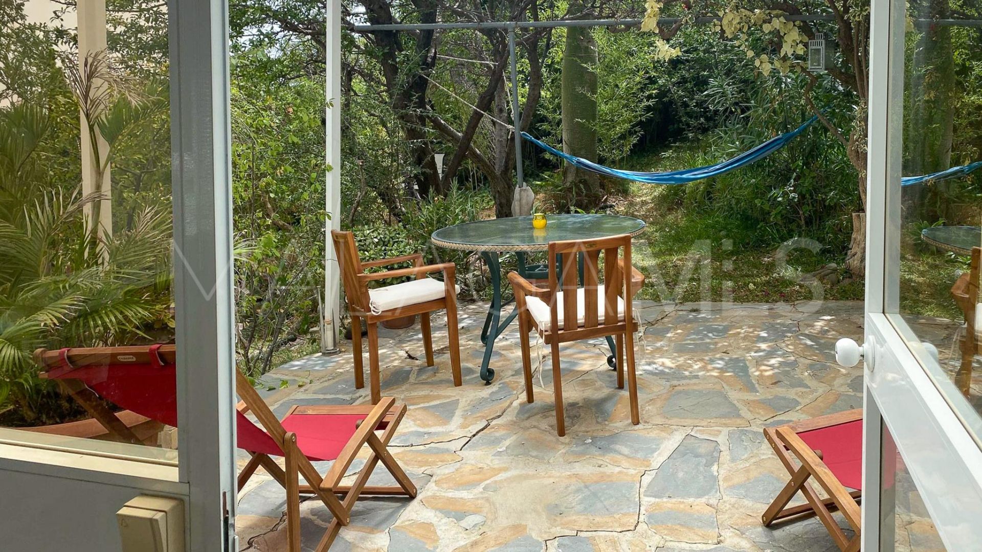 Villa for sale in Benahavis