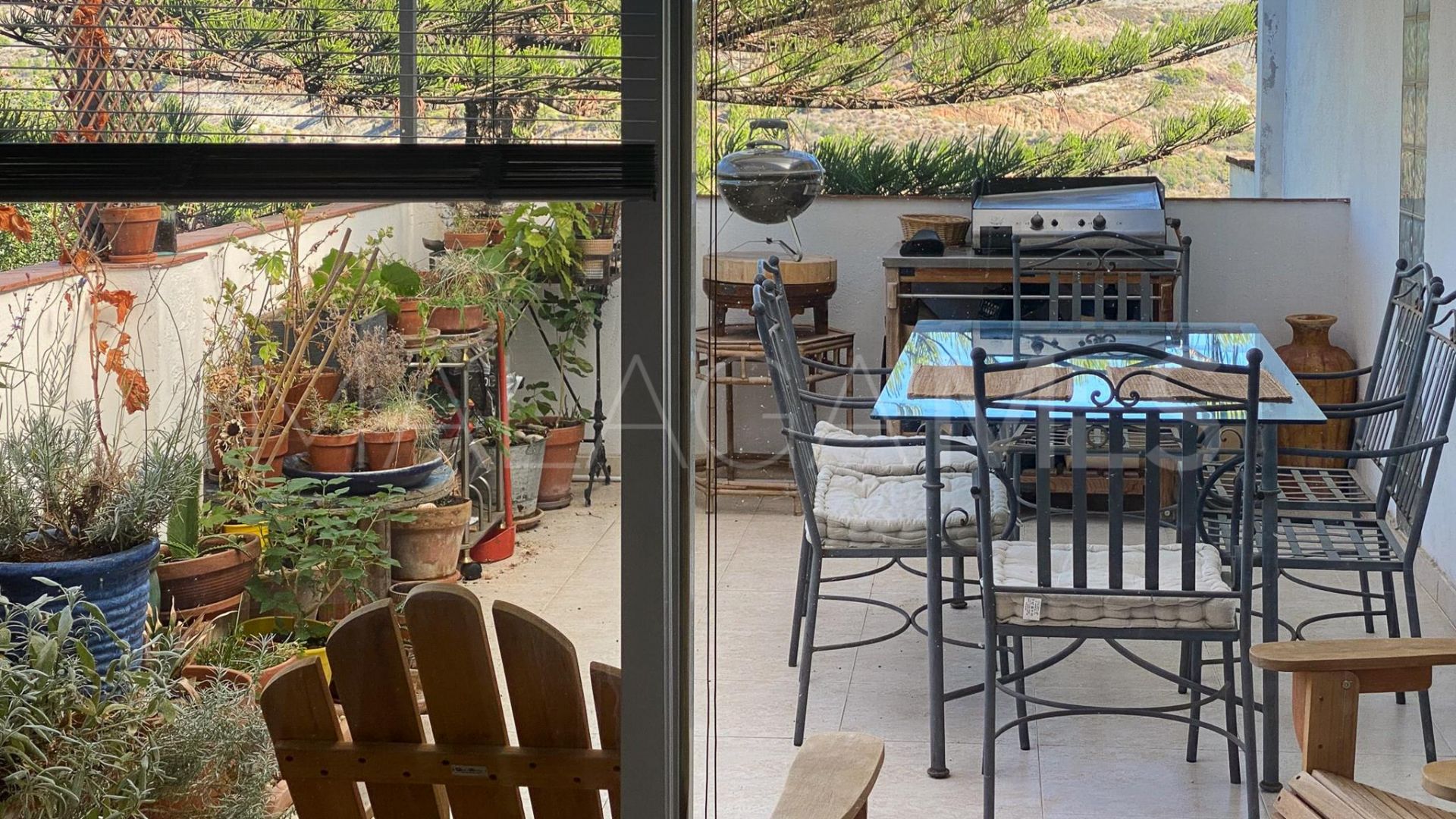 Villa for sale in Benahavis
