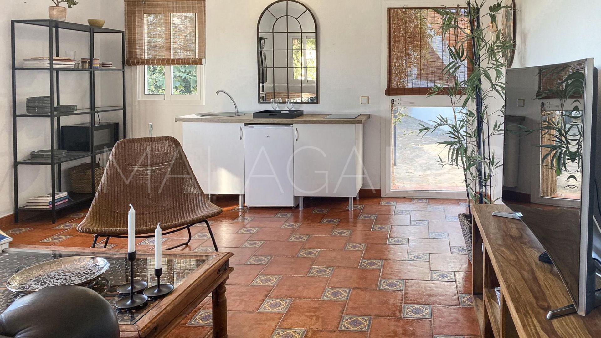 Villa for sale in Benahavis