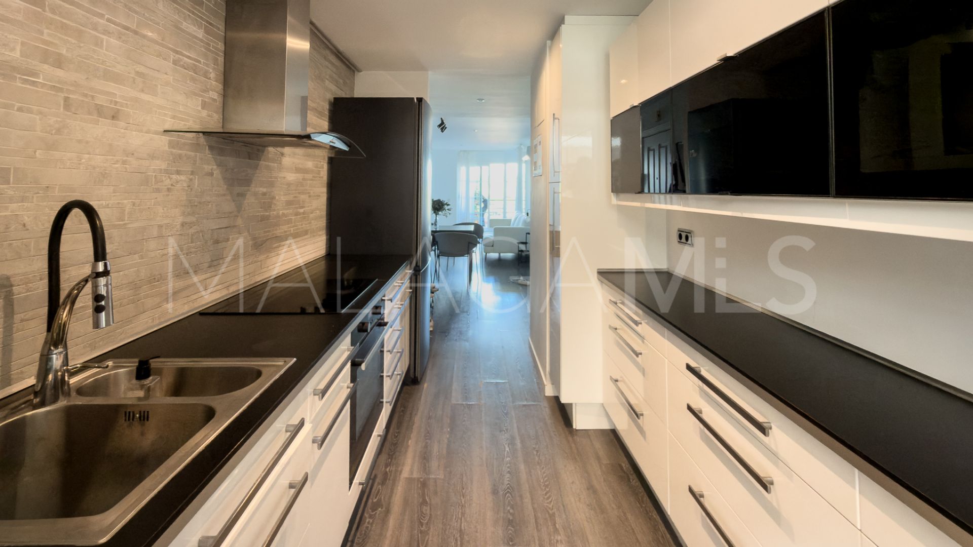 Lägenhet for sale in Señorio de Aloha