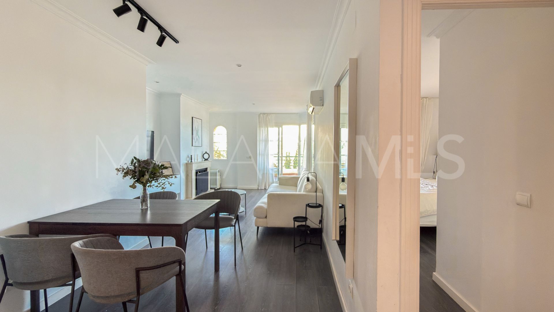 Lägenhet for sale in Señorio de Aloha