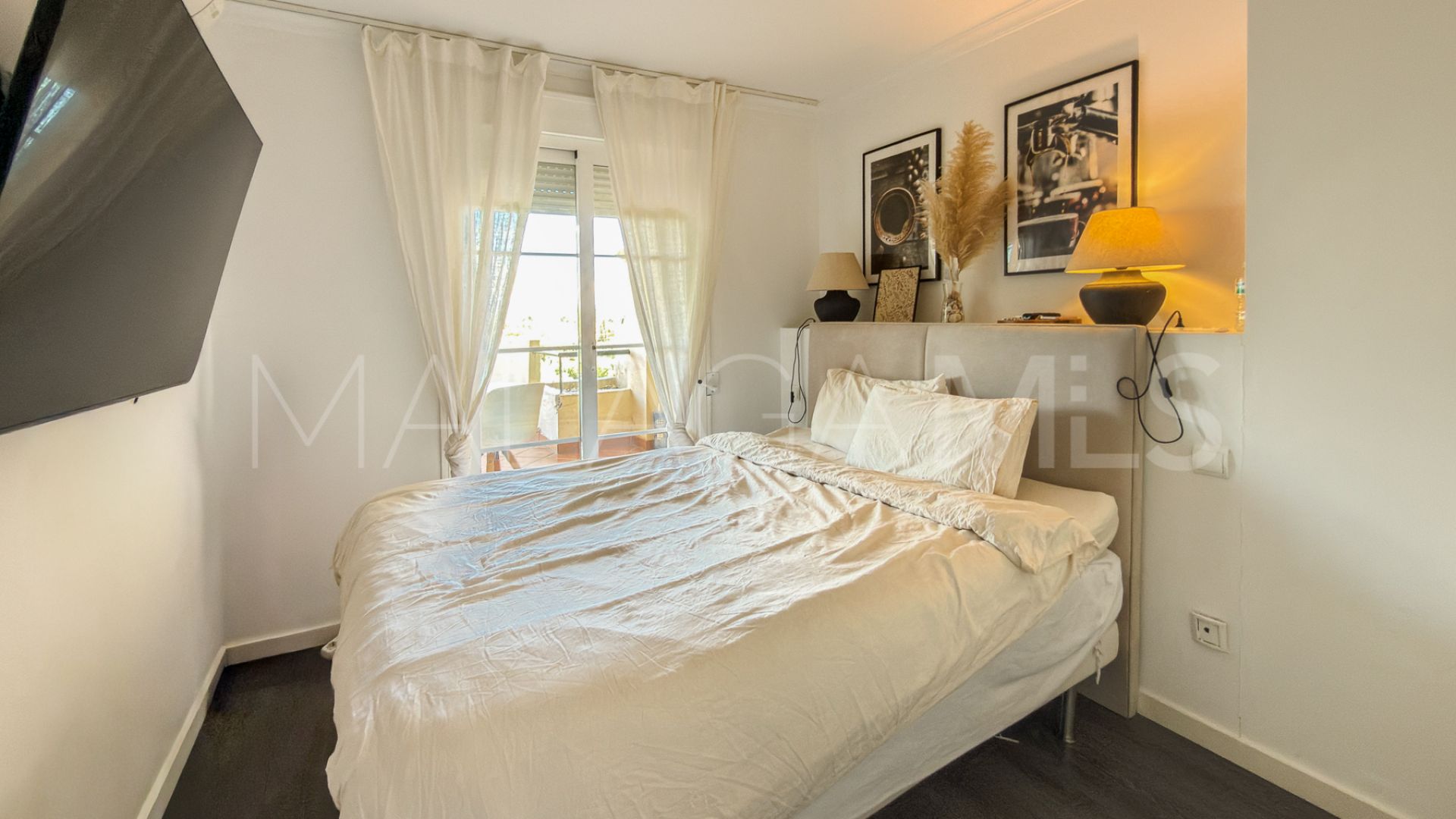 Lägenhet for sale in Señorio de Aloha