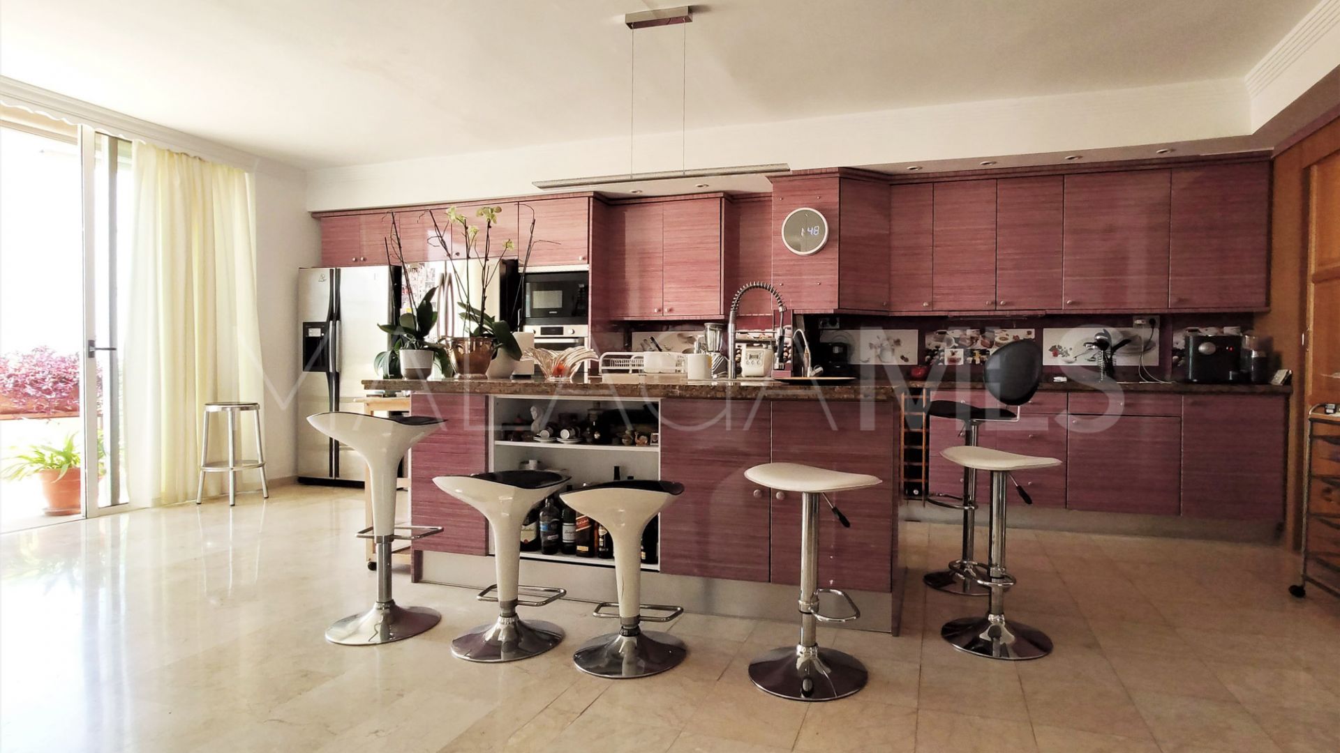 For sale Jardines de Andalucia apartment with 3 bedrooms