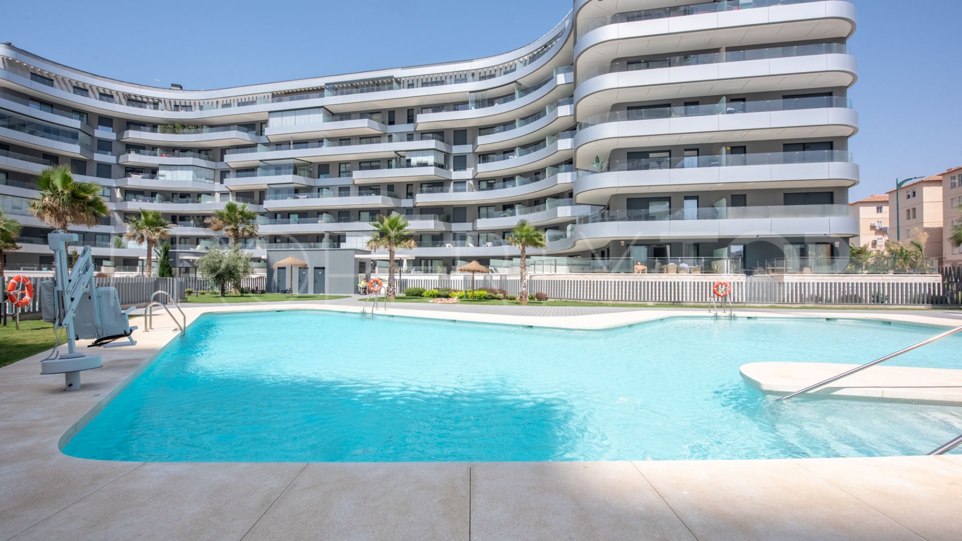 For sale 2 bedrooms penthouse in Malaga