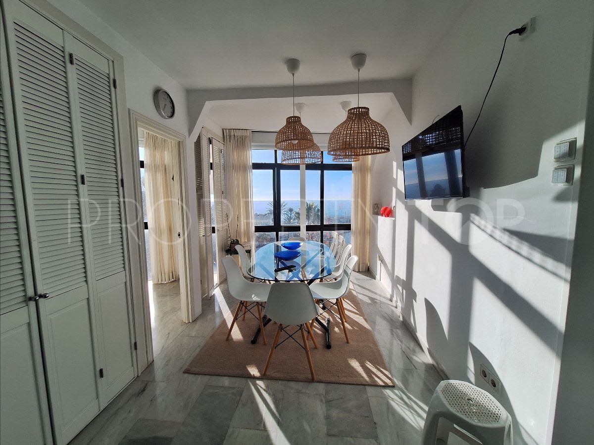 For sale apartment with 3 bedrooms in Marbella