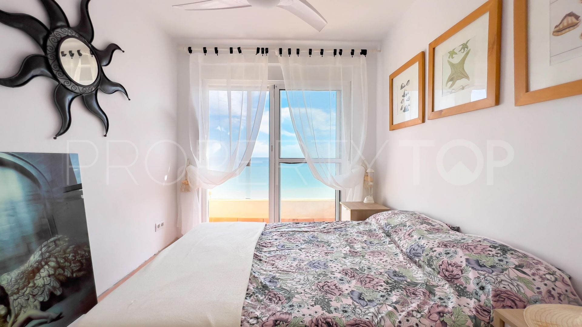Adosado con 2 dormitorios en venta en Manilva Beach