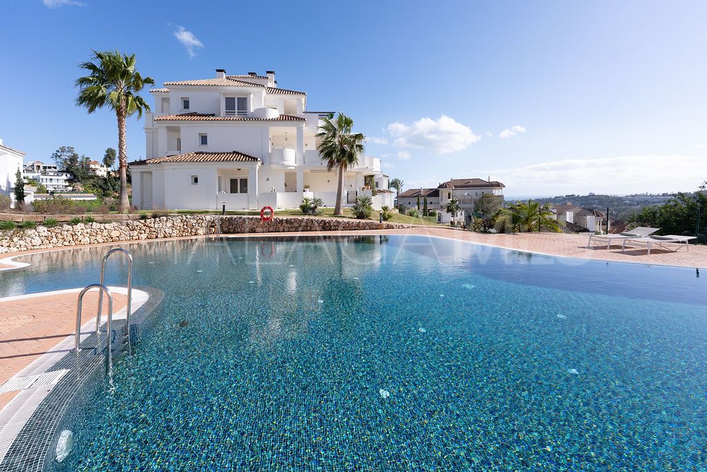 Nueva Andalucia, apartamento for sale with 2 bedrooms