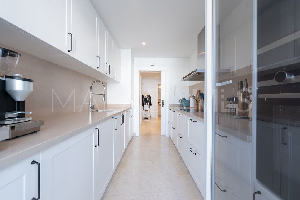 Nueva Andalucia, apartamento for sale with 2 bedrooms