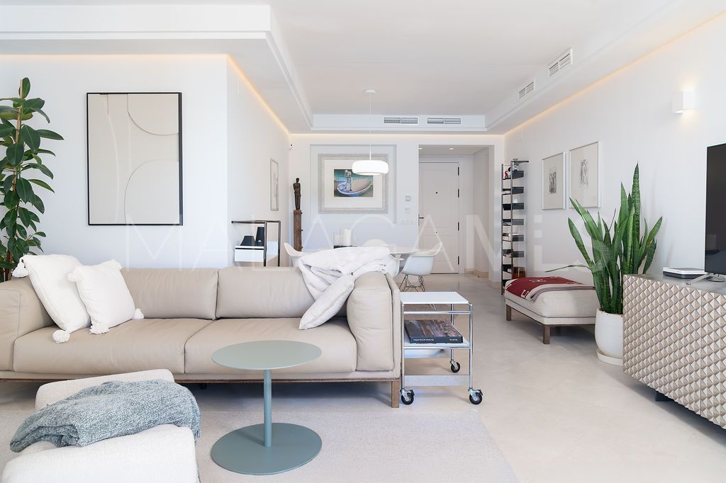 Nueva Andalucia, apartamento for sale with 2 bedrooms