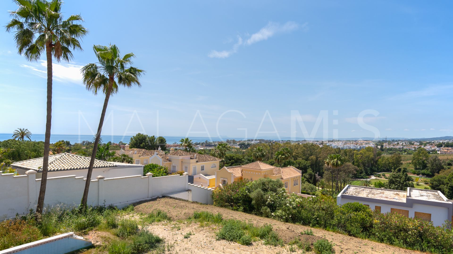 Villa for sale in El Paraiso