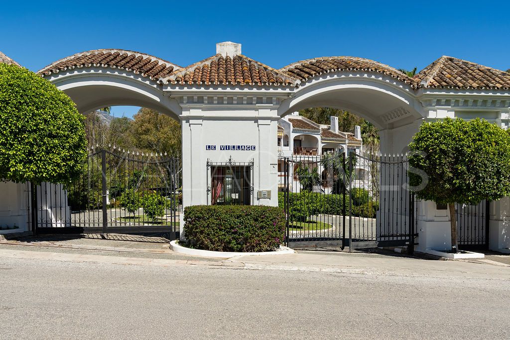 For sale apartment with 2 bedrooms in Le Village