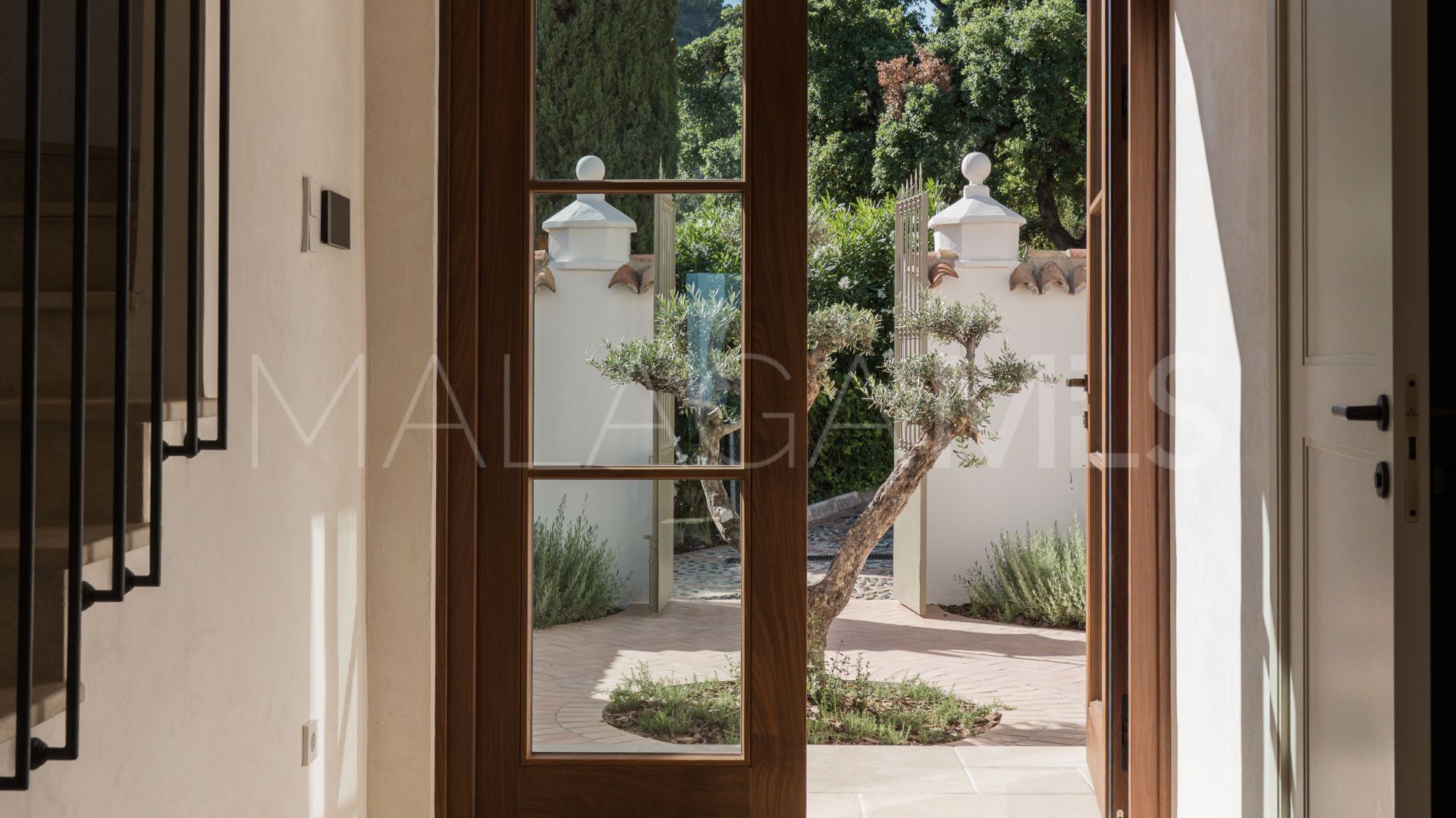 Villa for sale in El Madroñal