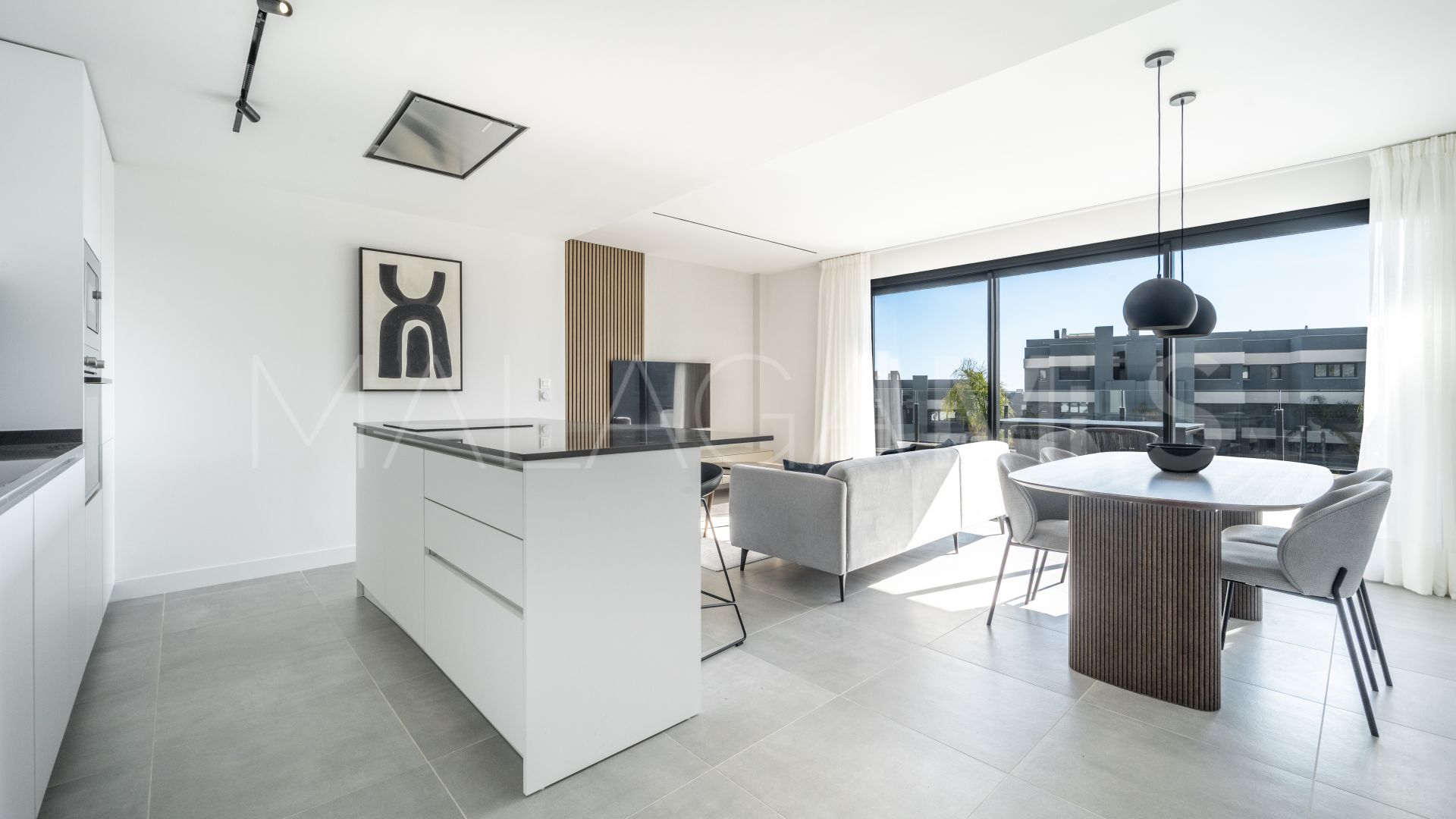 For sale Estepona apartment with 2 bedrooms