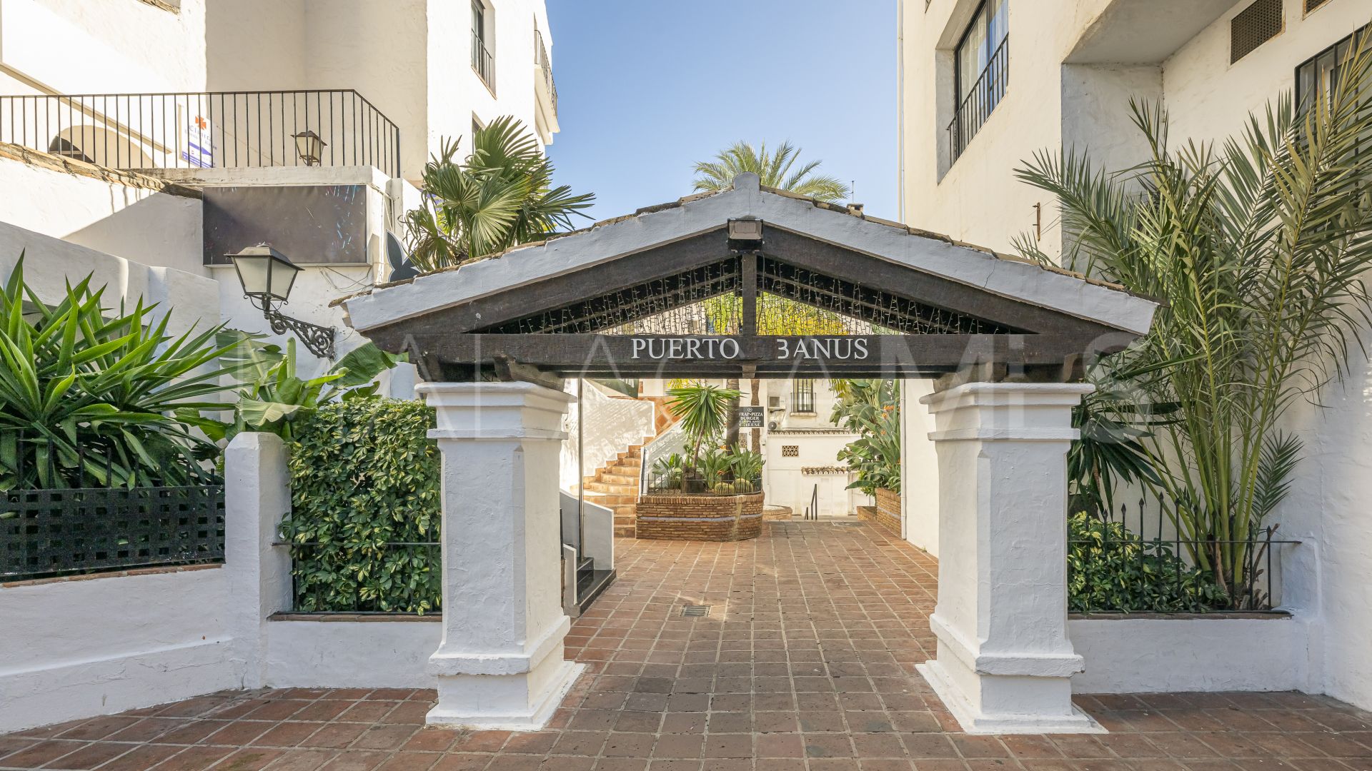 Lägenhet for sale in Marbella - Puerto Banus