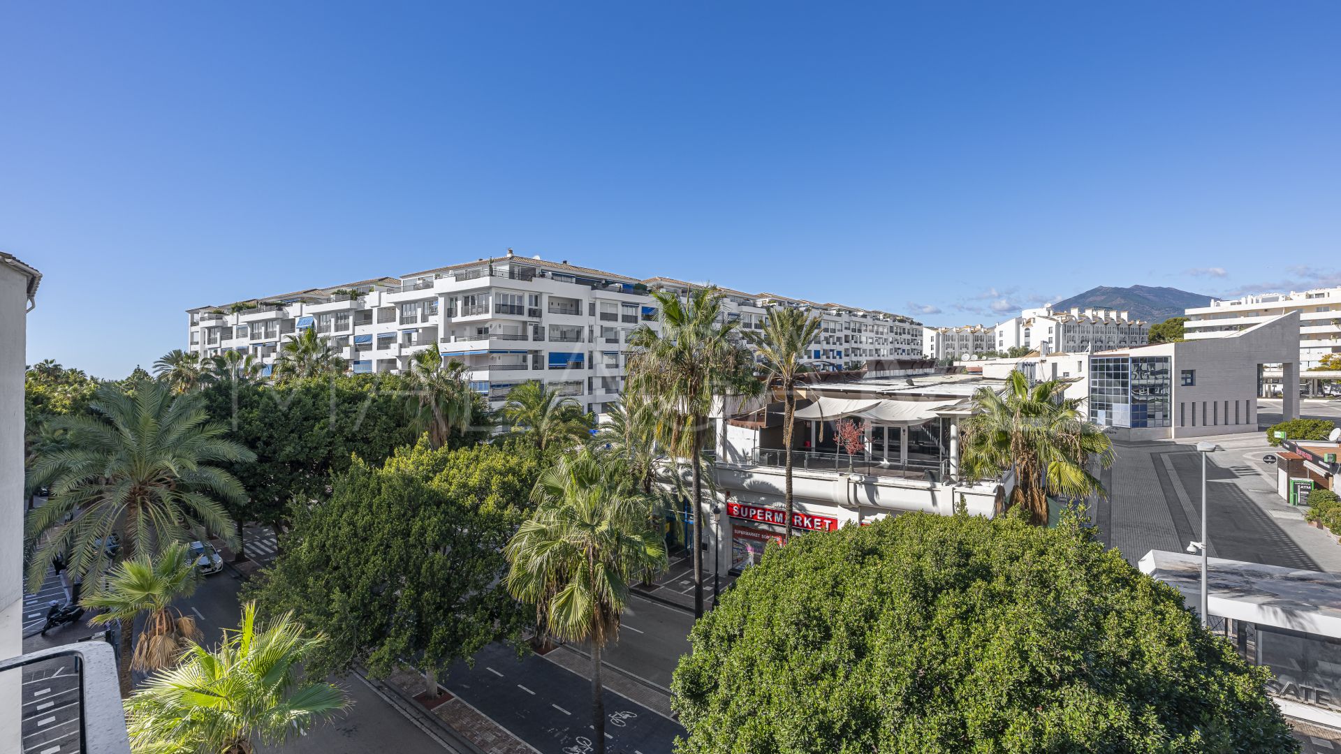 Lägenhet for sale in Marbella - Puerto Banus