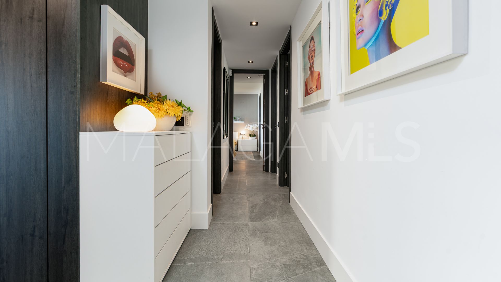 Benahavis apartment for sale