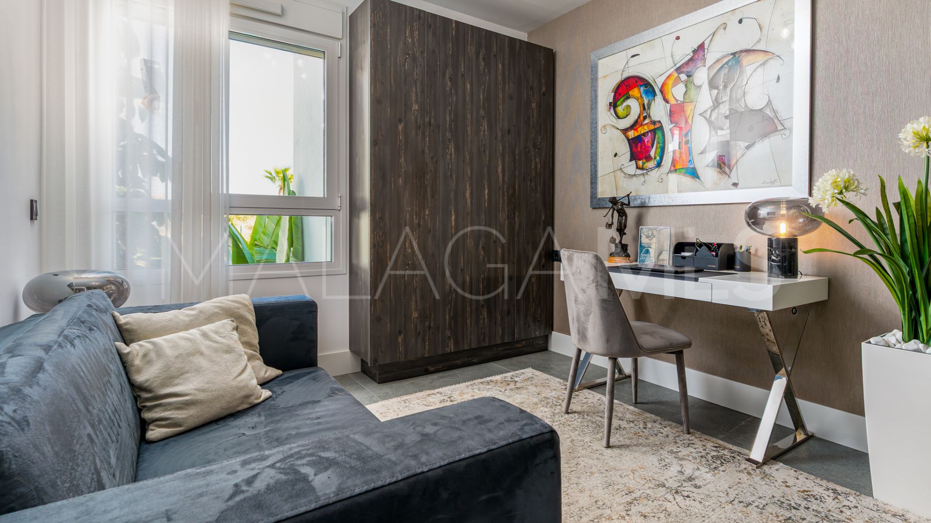 Benahavis apartment for sale