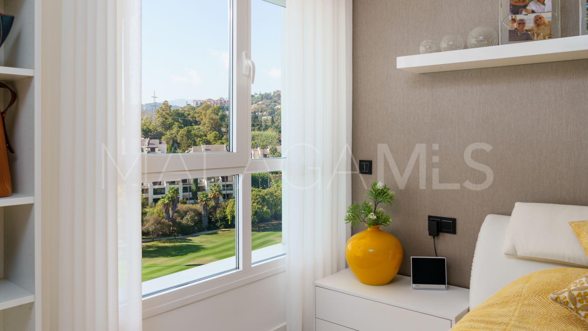 Benahavis apartment for sale