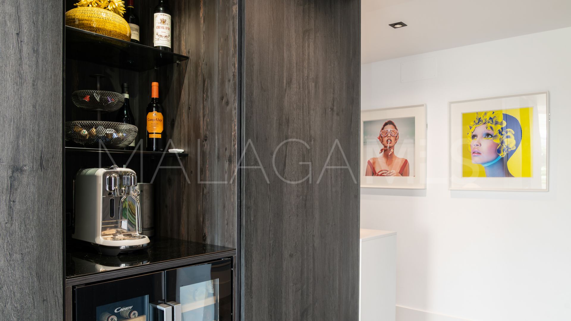 Benahavis apartment for sale