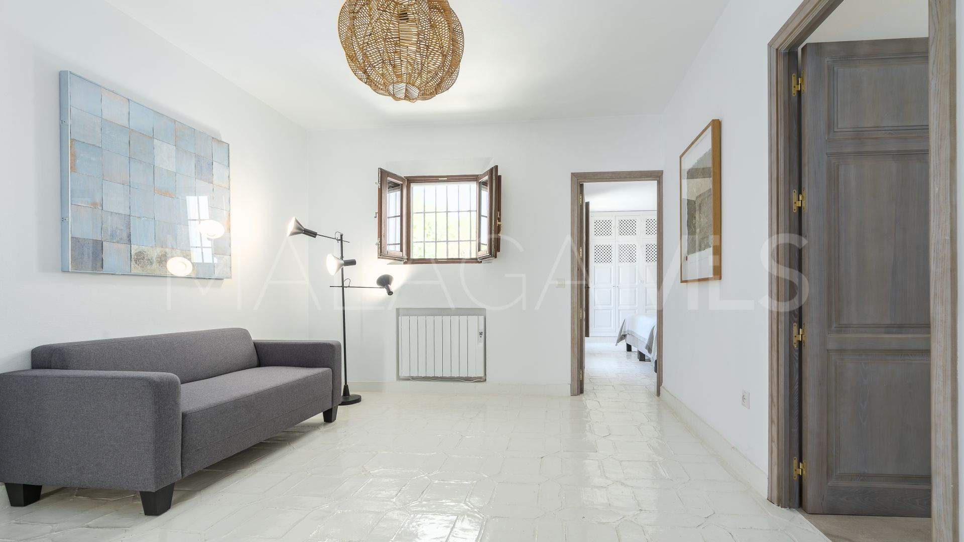 Town house for sale in Golden Mile