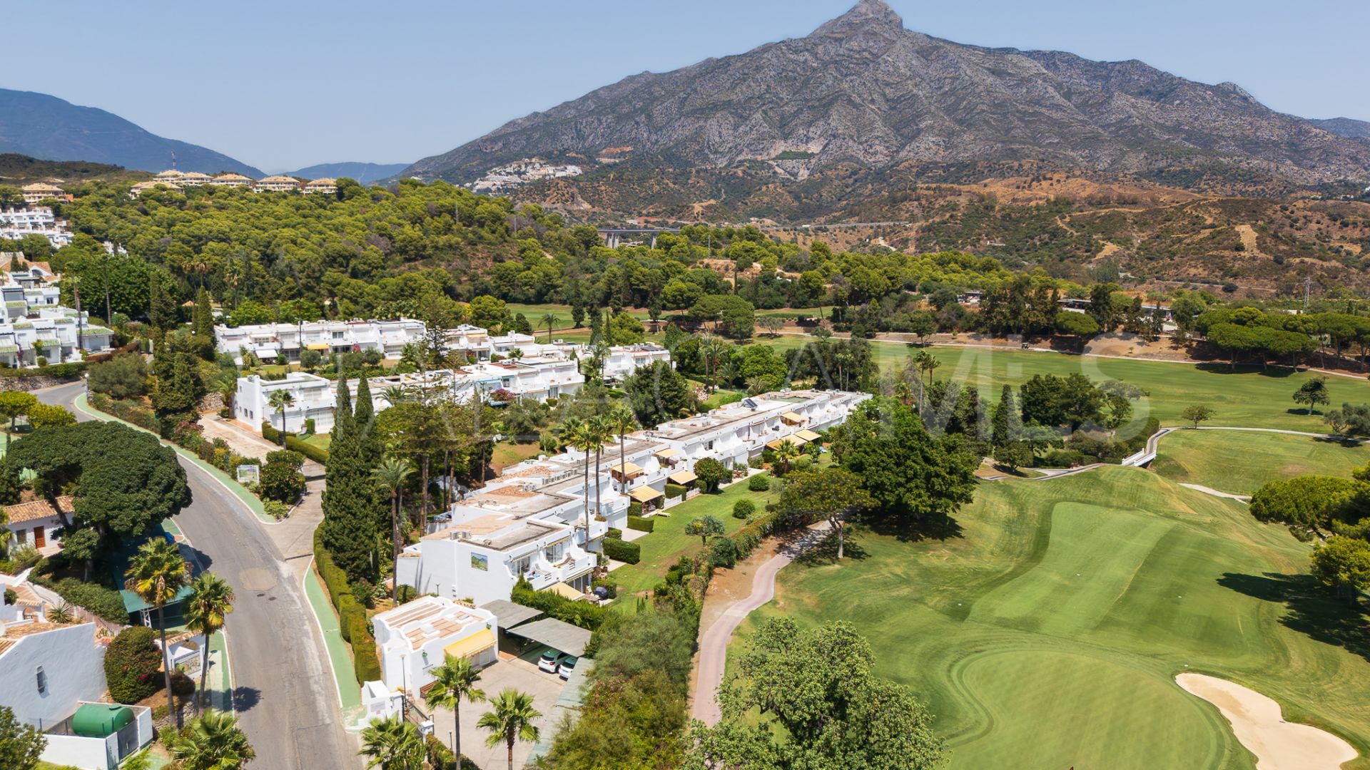 Adosado for sale in Los Algarrobos de 3 bedrooms