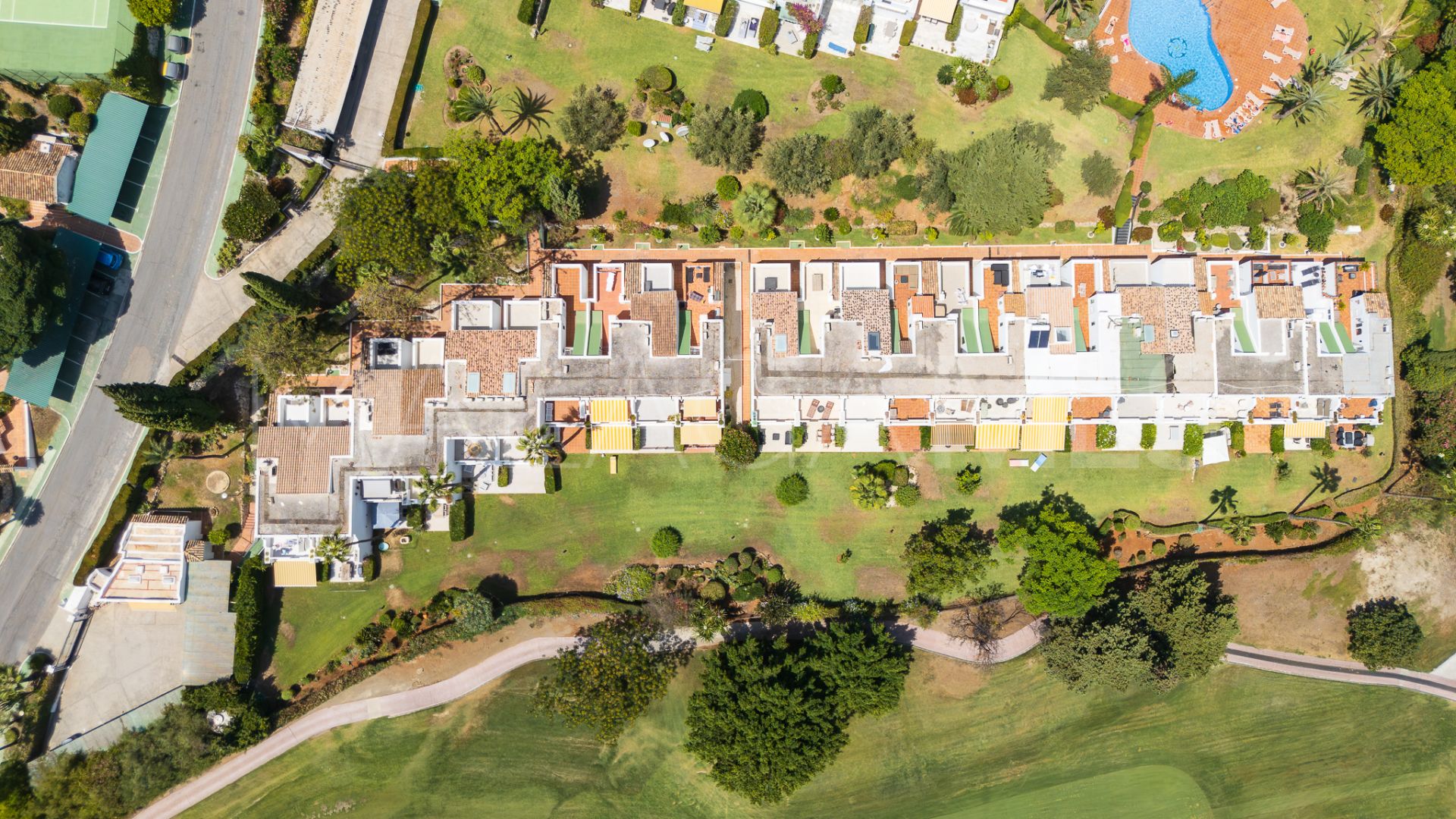 Adosado for sale in Los Algarrobos de 3 bedrooms