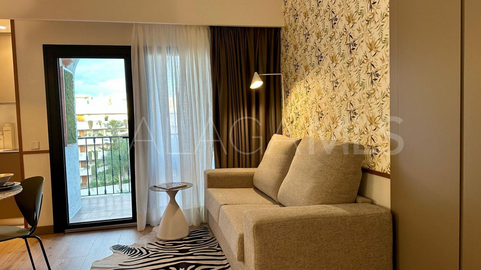 Studio for sale in Marbella - Puerto Banus