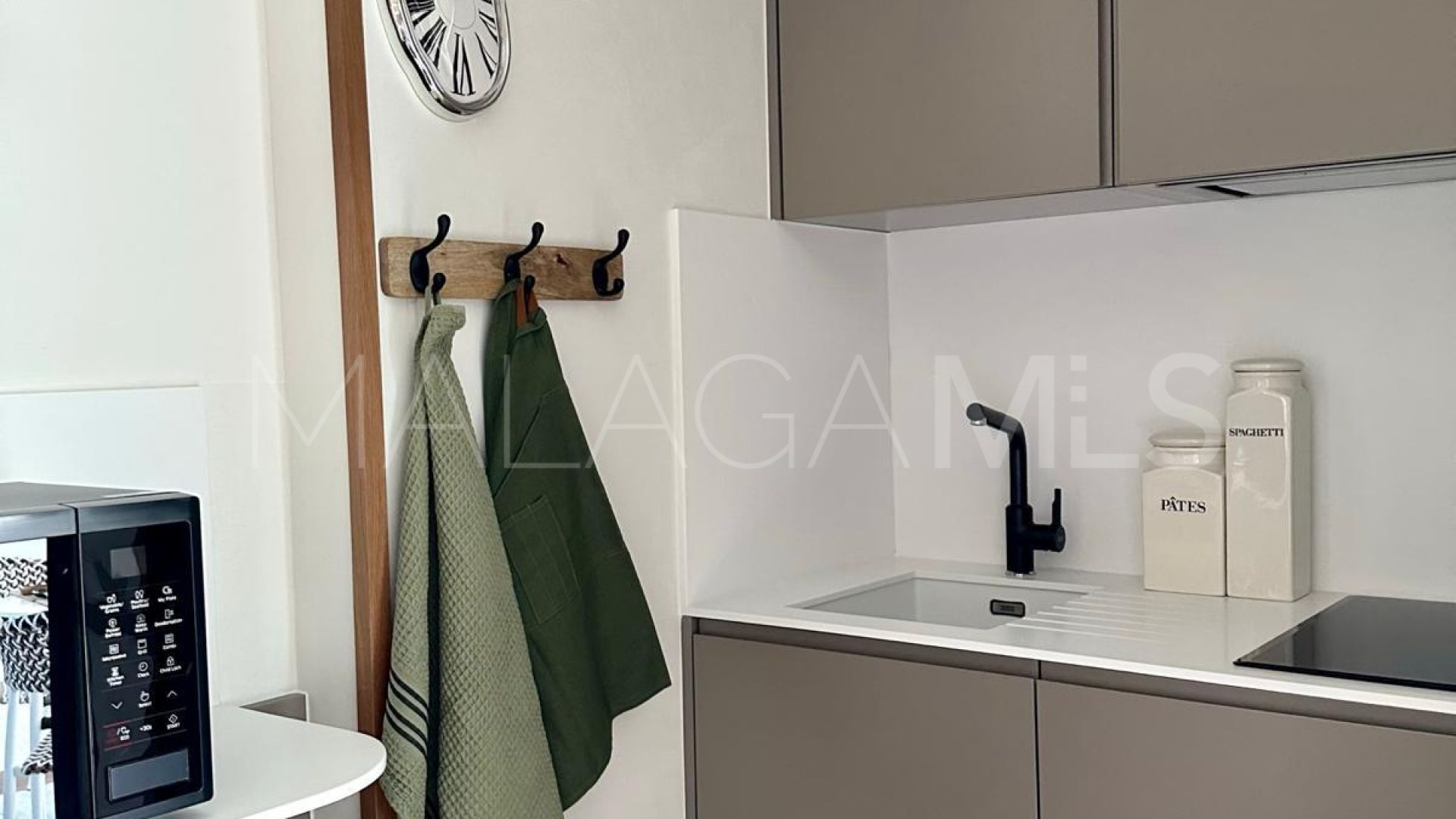 Studio for sale in Marbella - Puerto Banus