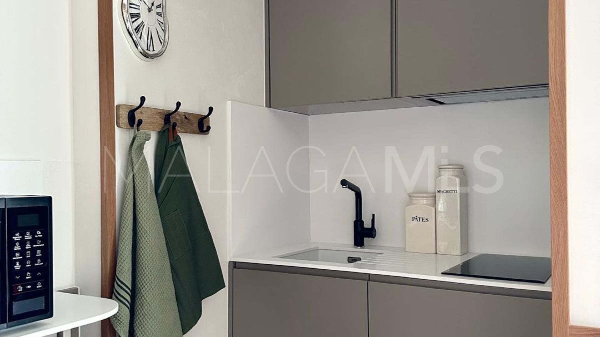 Studio for sale in Marbella - Puerto Banus