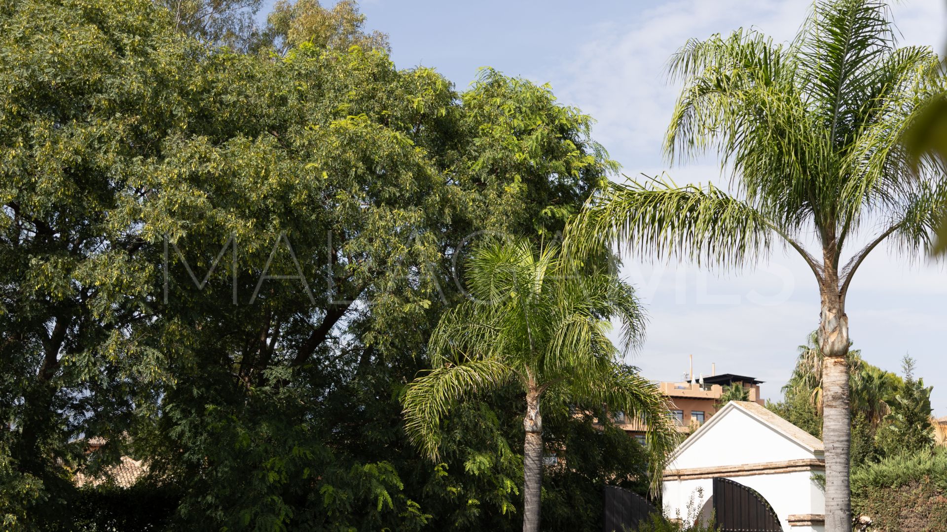 Villa for sale in El Paraiso