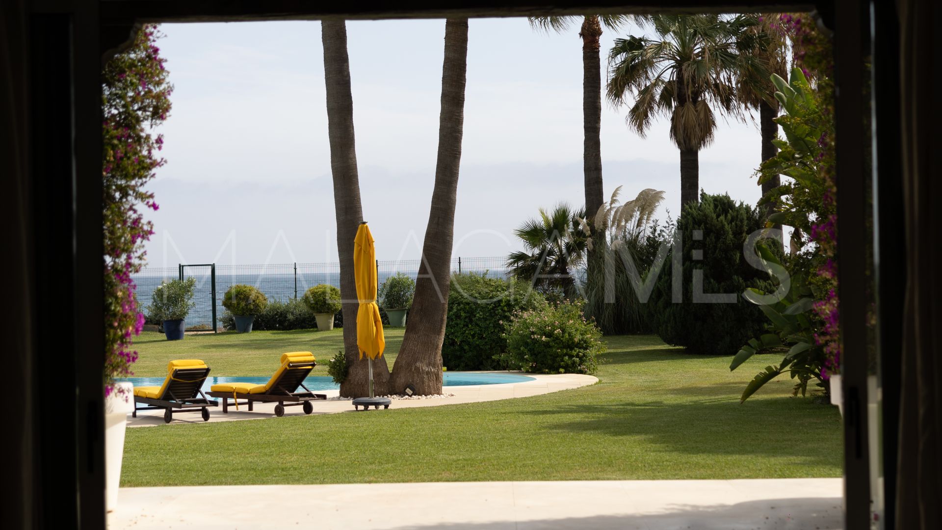Villa for sale in El Paraiso