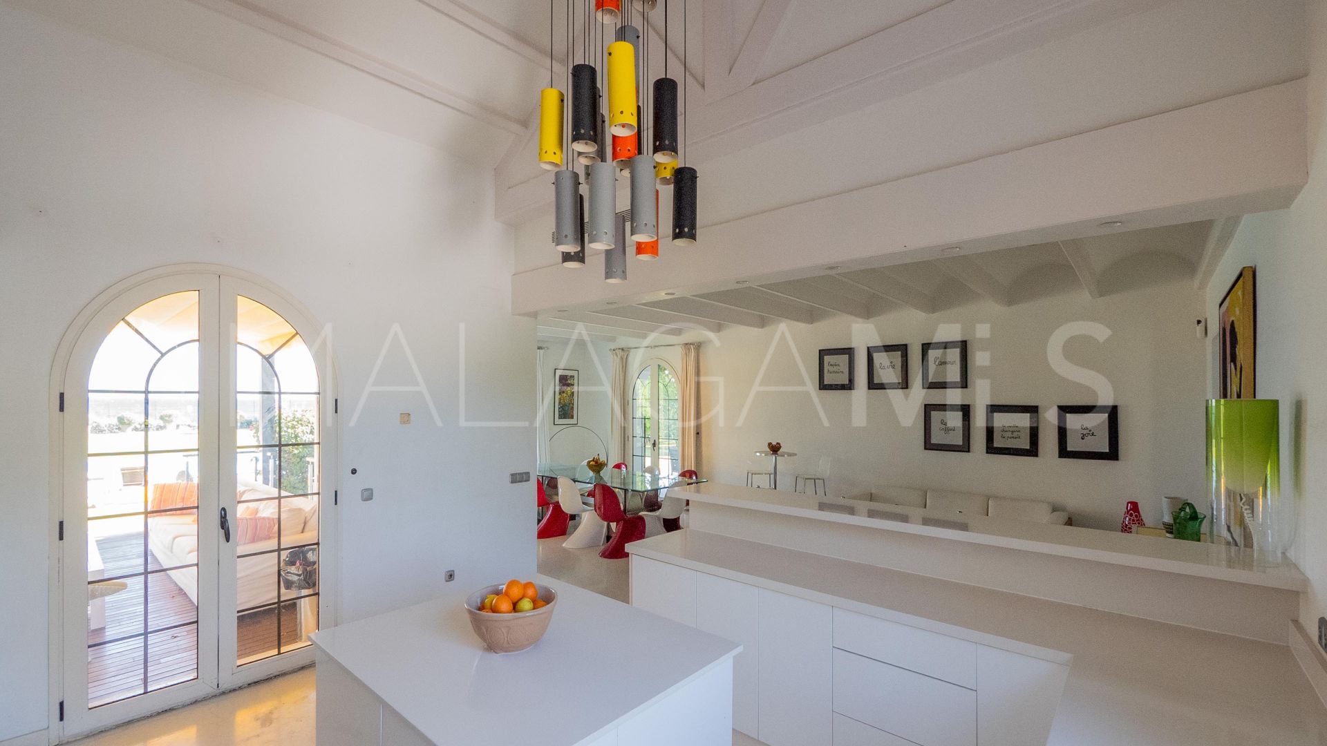 Villa for sale in El Paraiso