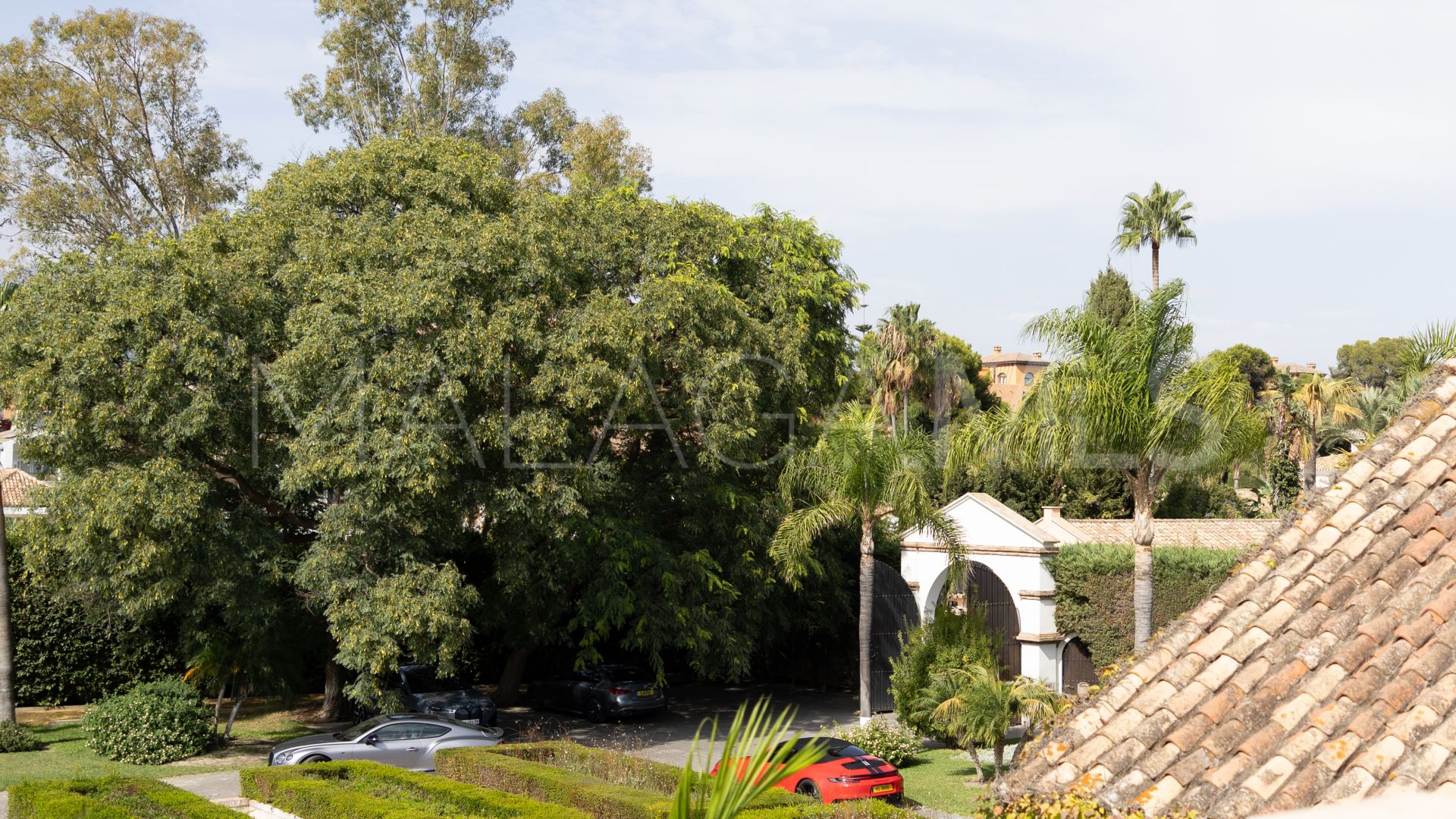 Villa for sale in El Paraiso