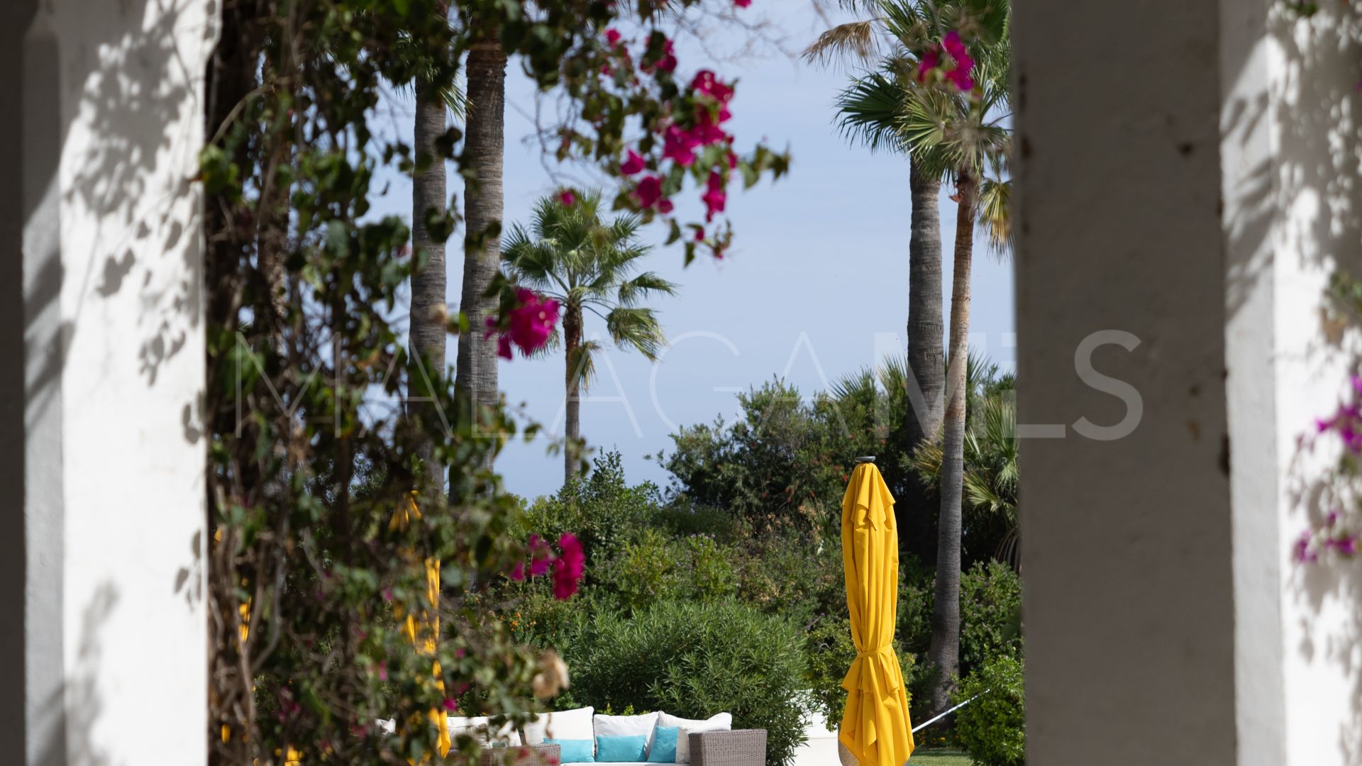 Villa for sale in El Paraiso
