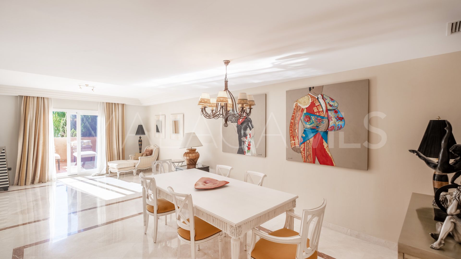 Takvåning for sale in Lagos de Sierra Blanca