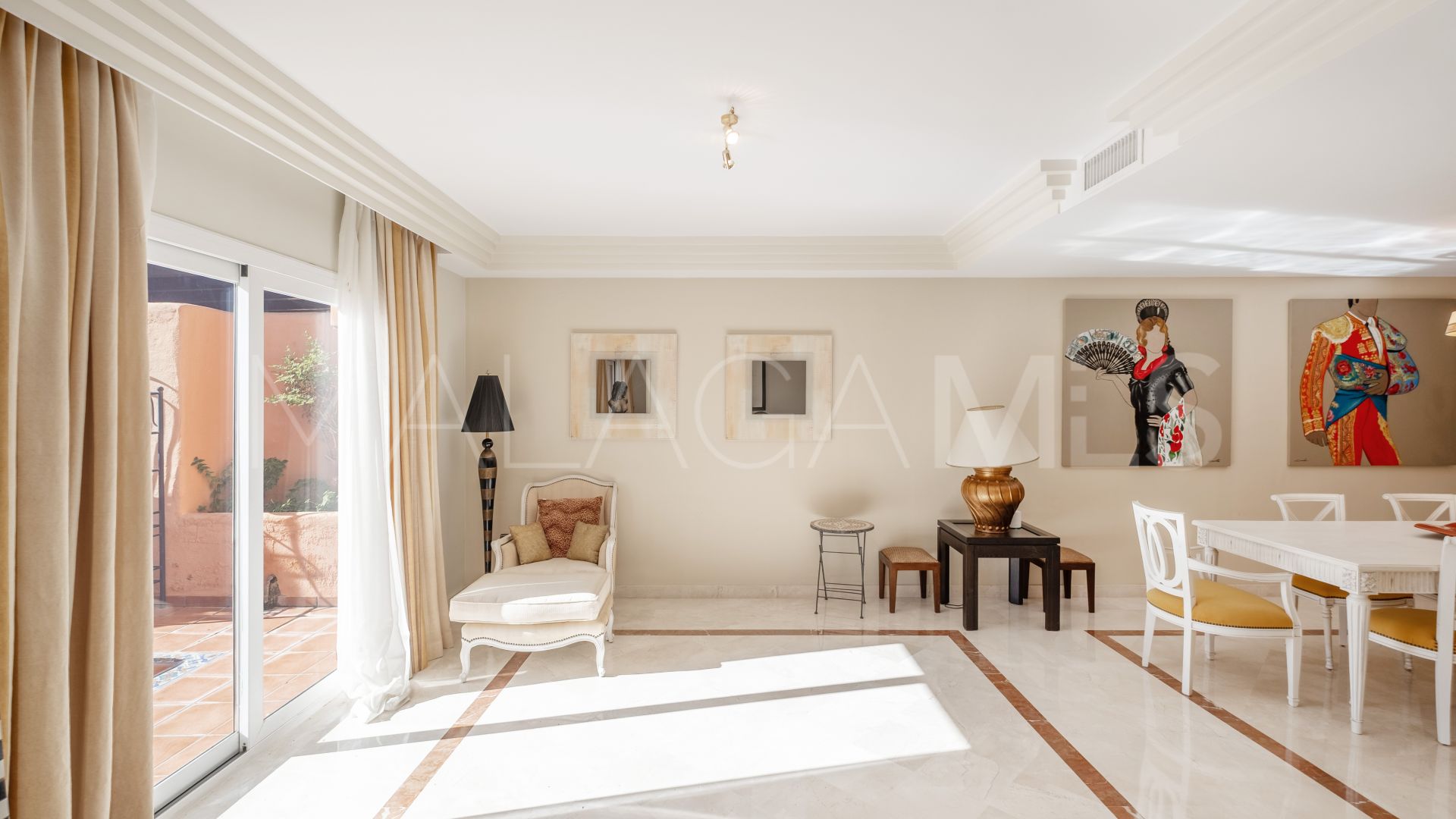 Takvåning for sale in Lagos de Sierra Blanca