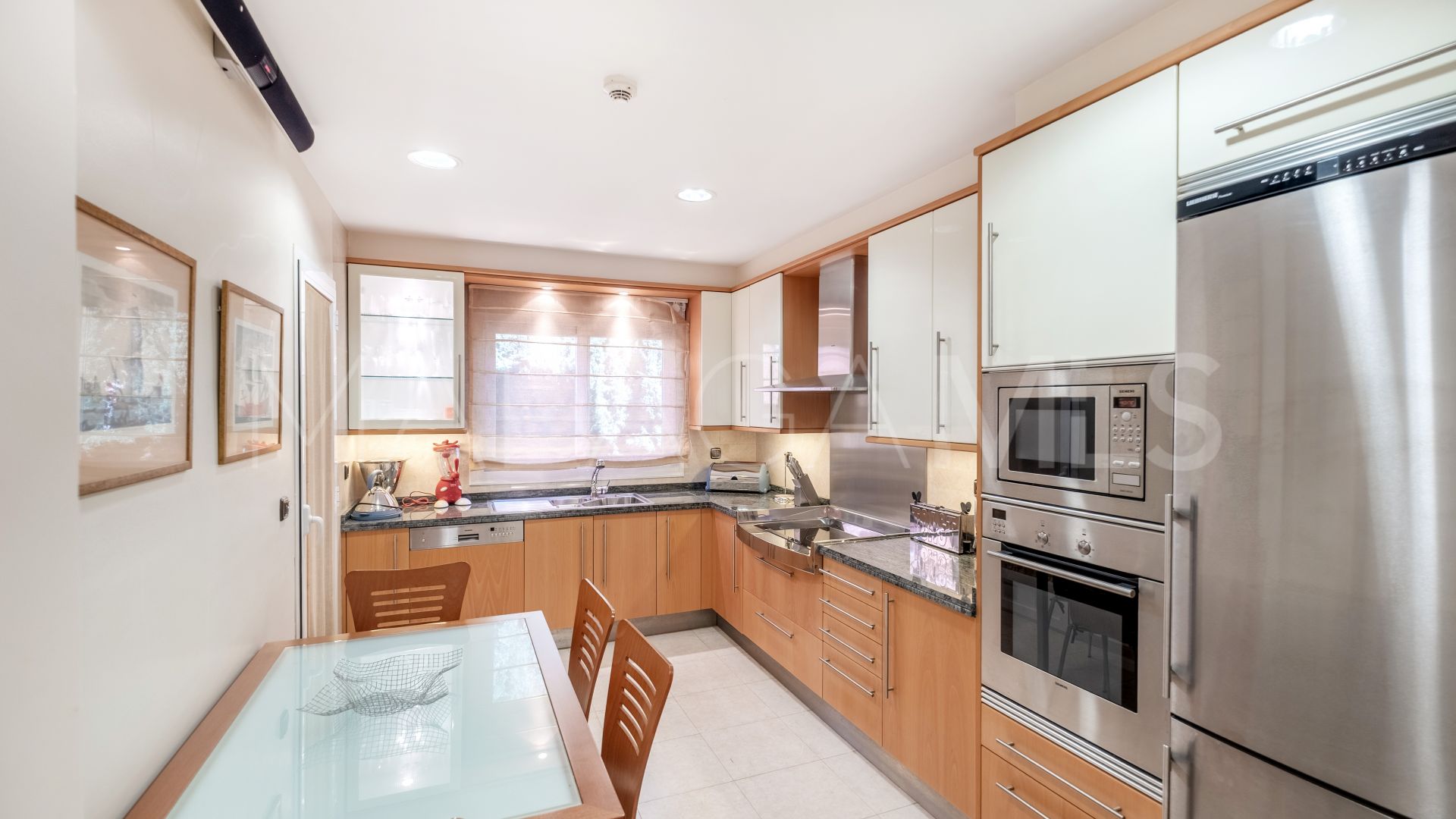 Takvåning for sale in Lagos de Sierra Blanca