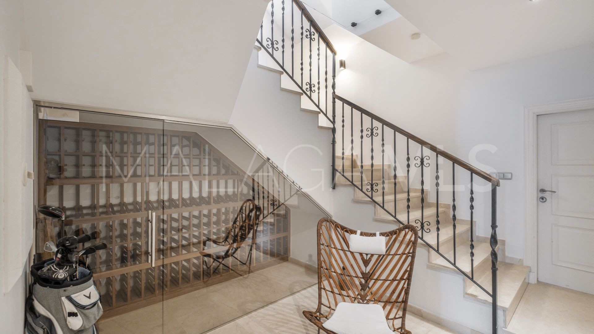 Villa for sale in El Madroñal