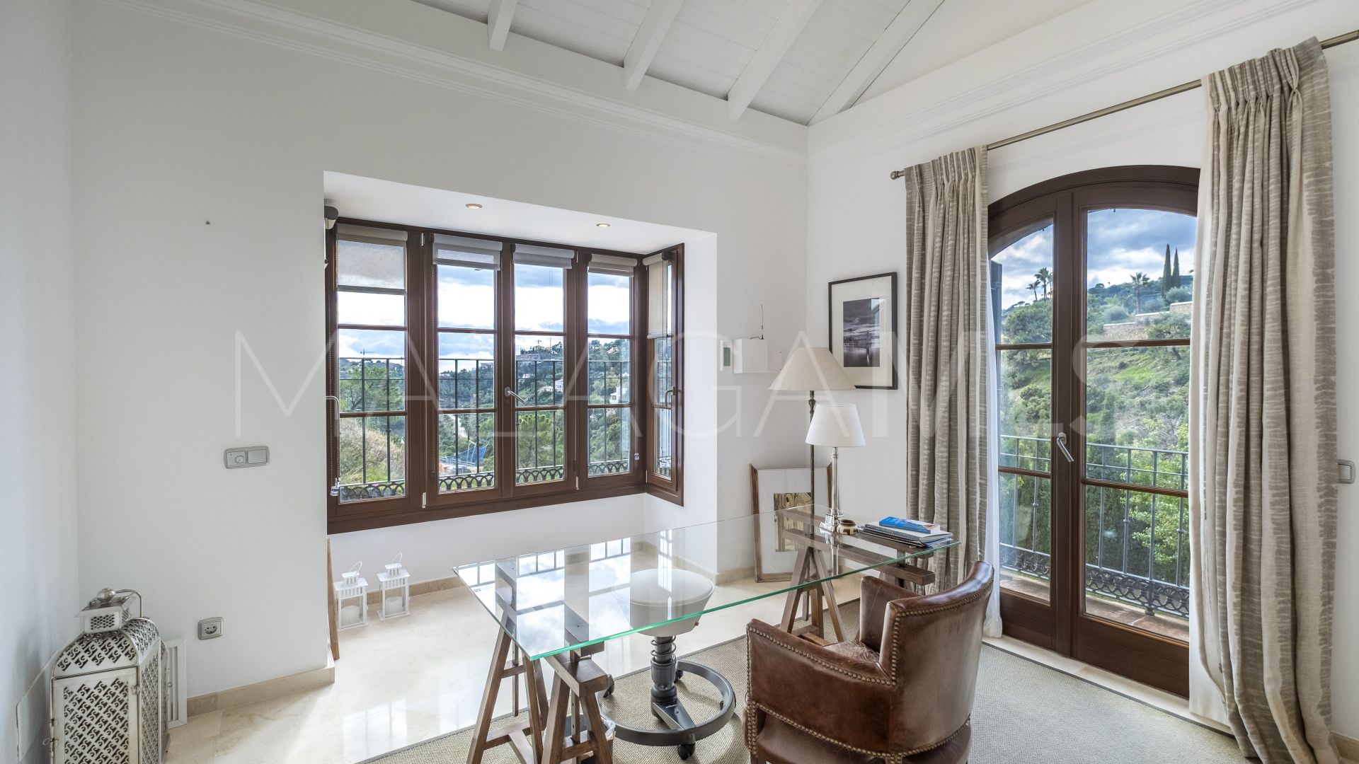 Villa for sale in El Madroñal