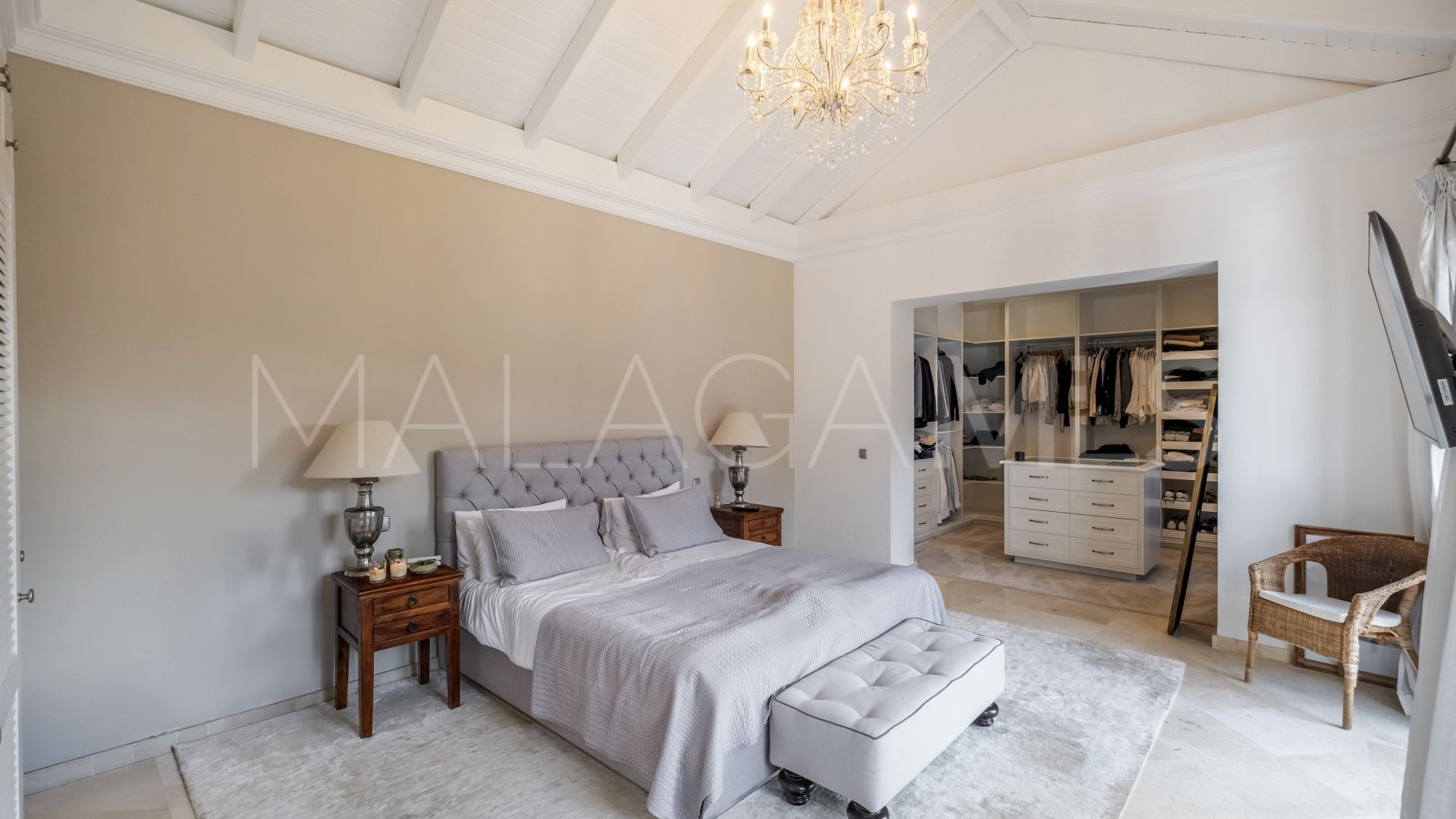 Villa for sale in El Madroñal