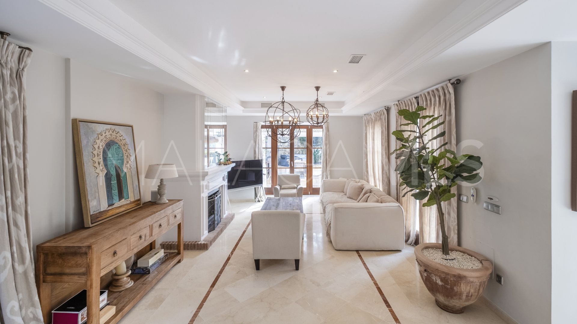 Villa for sale in El Madroñal