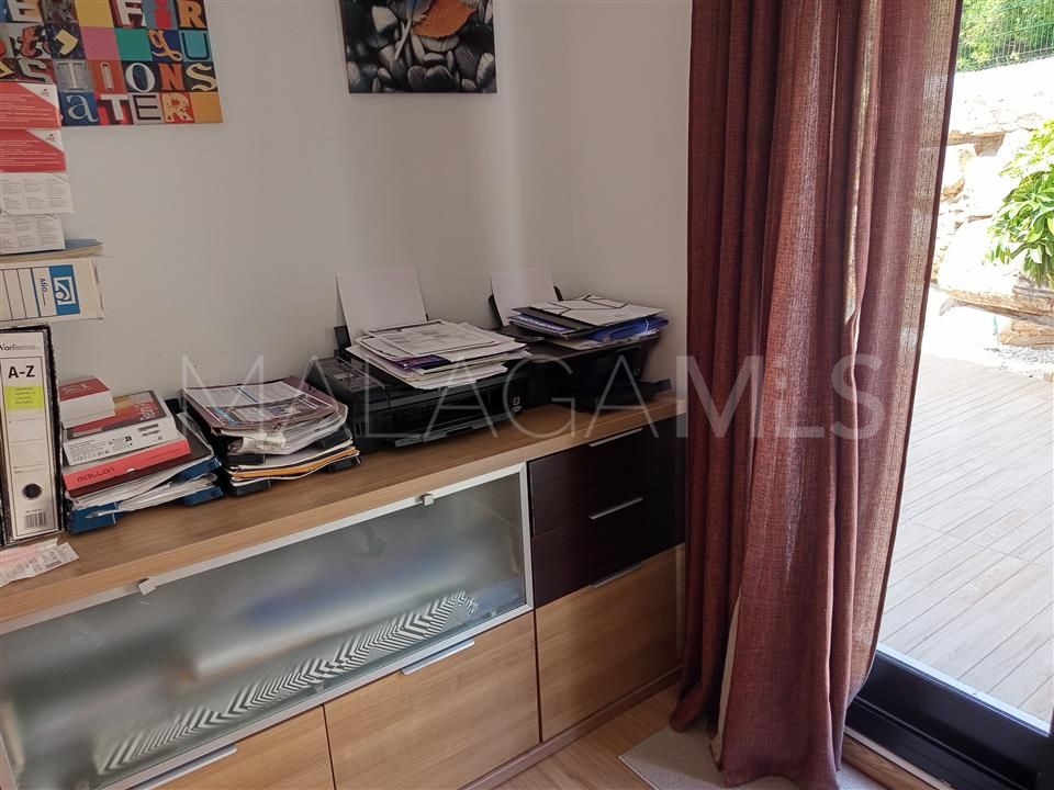 3 bedrooms Selwo apartment for sale