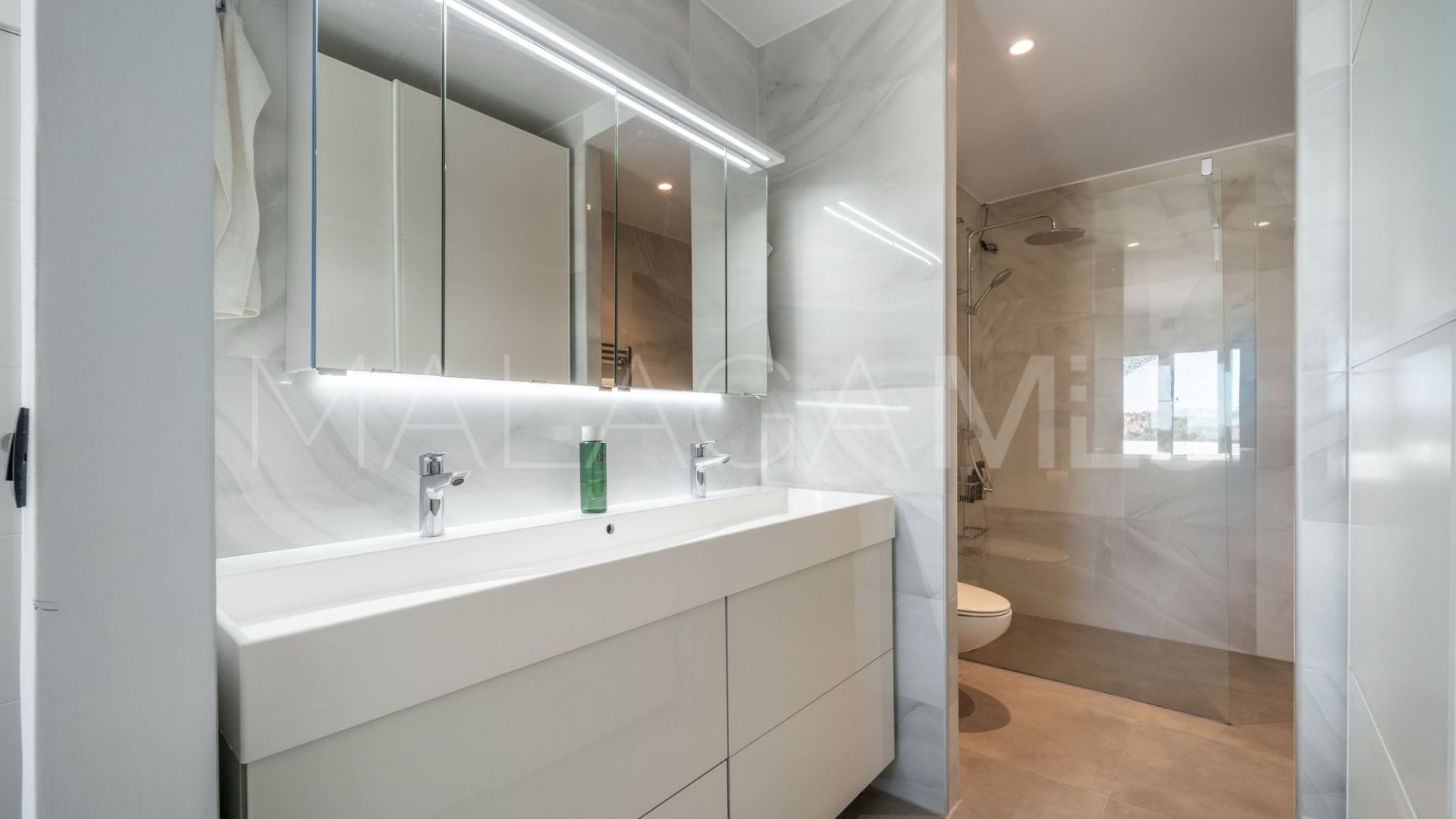 Lägenhet for sale in Jardines de Andalucia