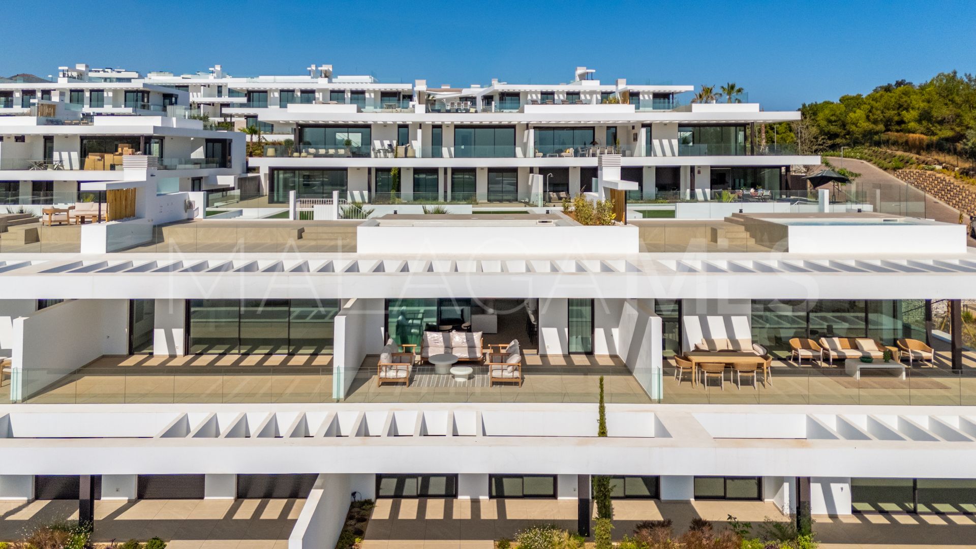 Appartement terrasse for sale in Bahia de Marbella