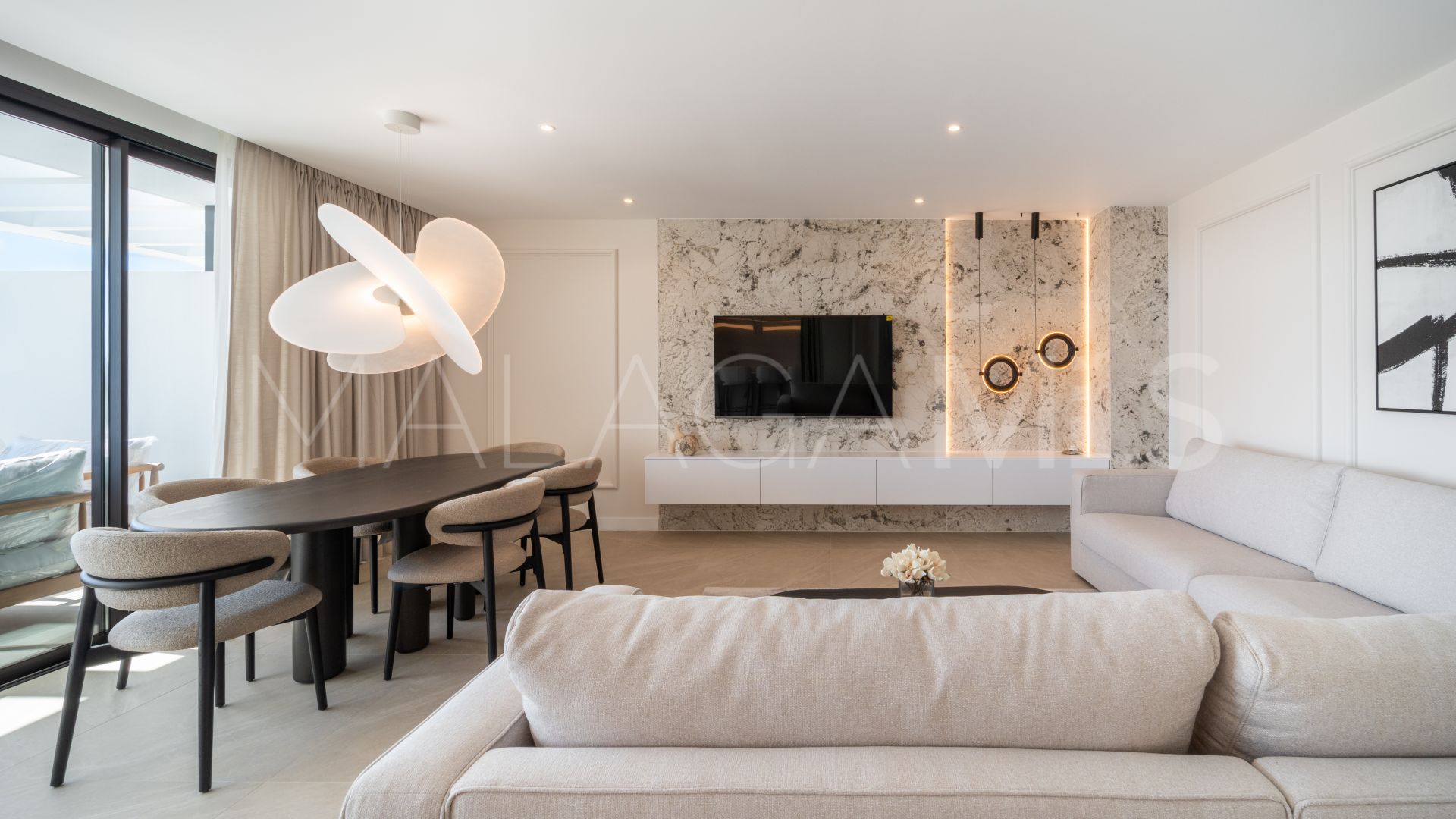 Appartement terrasse for sale in Bahia de Marbella