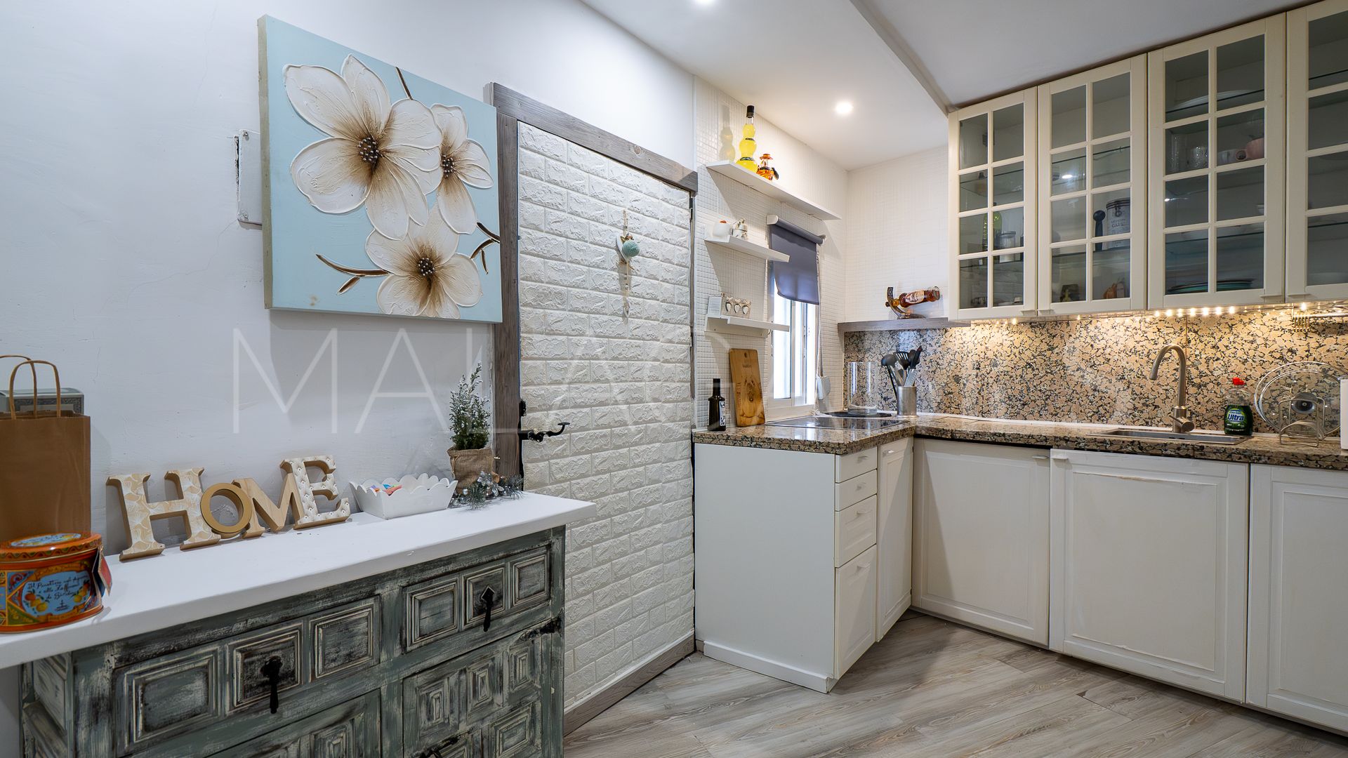 Hus i byn for sale in Malaga - Centro